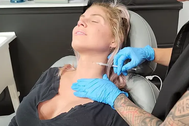 Botox for Neck Lines: A Non-Surgical Anti-Aging Treatment