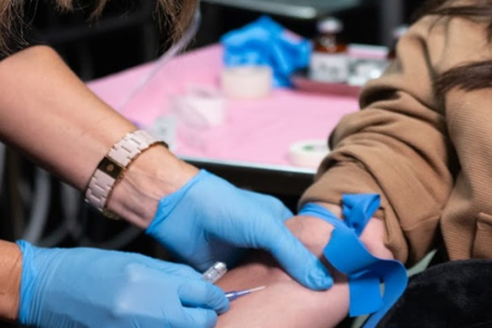 NAD+ injections for cellular energy boost at Express Med Spa Shorewood & La Grange & Frankfort IL & Mount Greenwood Locations