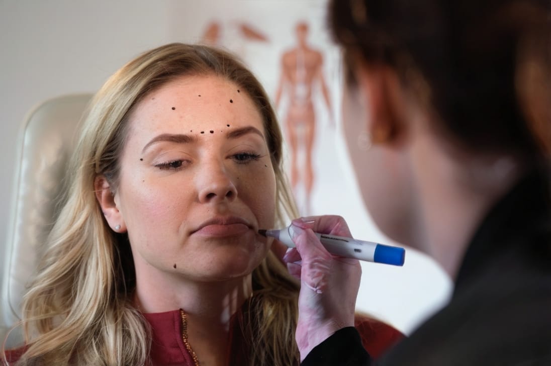 Letybo patient consultation at Express Med Spa with licensed injector in Frankfort, IL