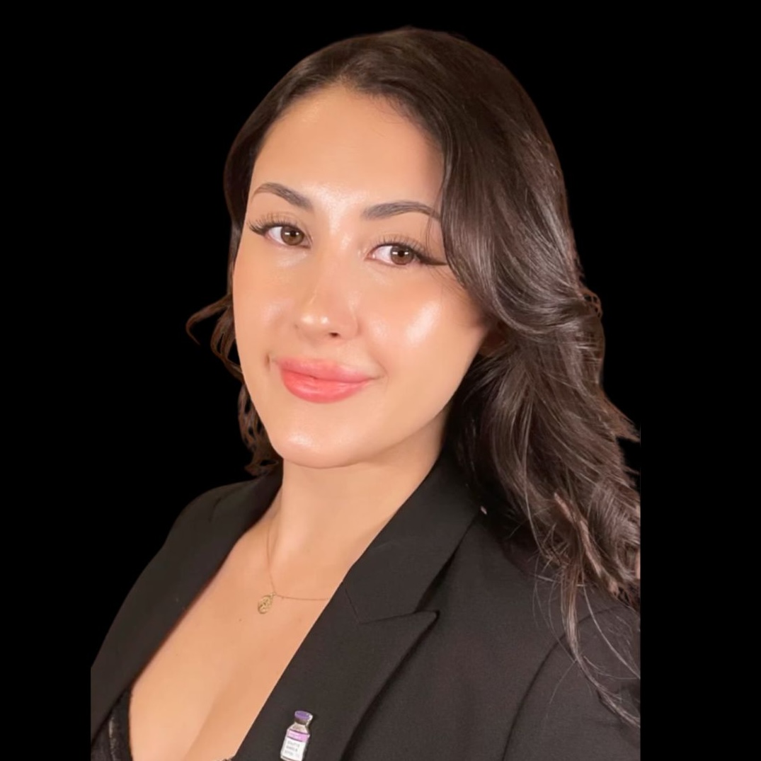 Lily Zelaya aesthetic nurse injector at Express Med Spa La Grange