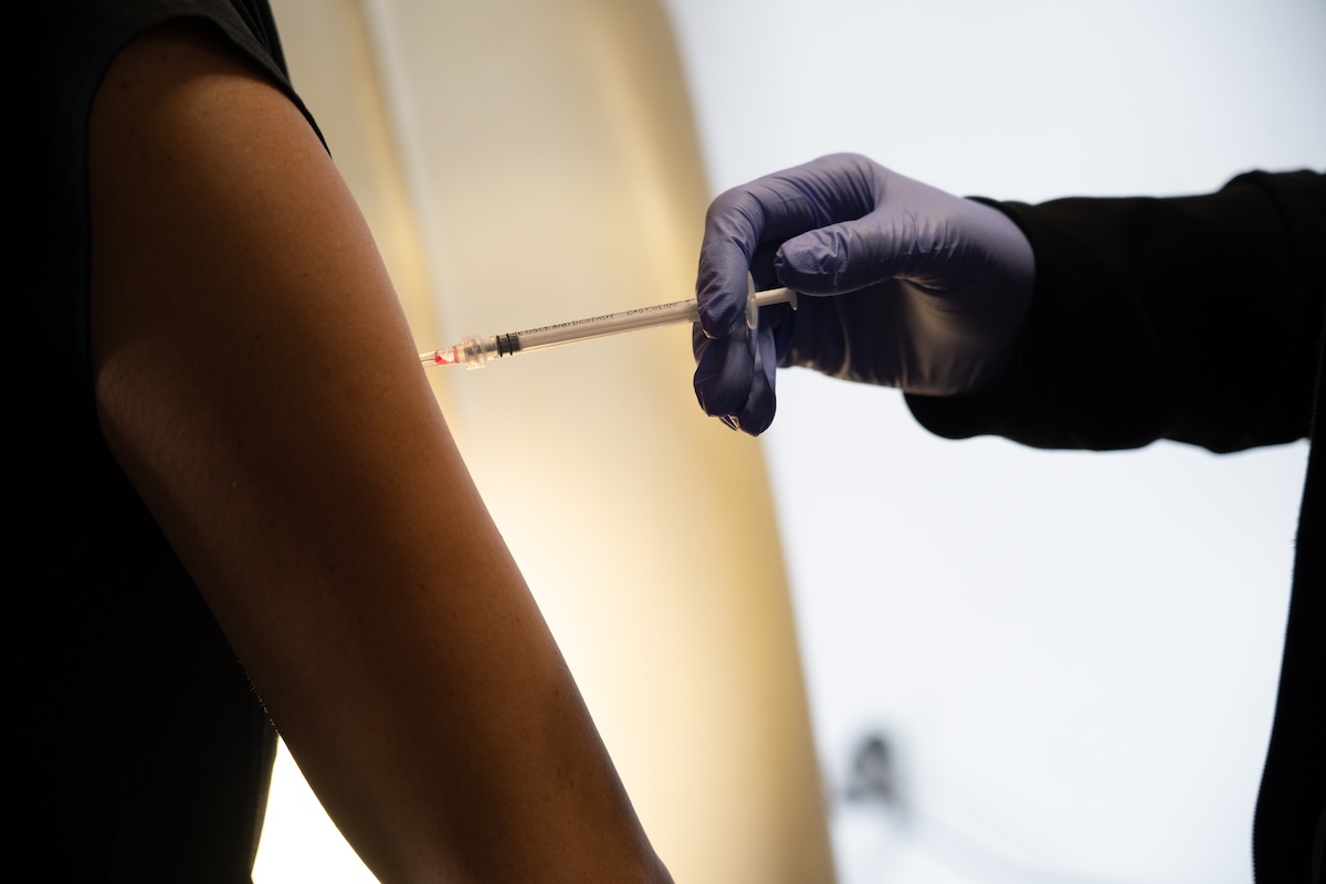 Slim B injection (B-complex) prepared by a nurse practitioner in Frankfort to support energy and metabolism